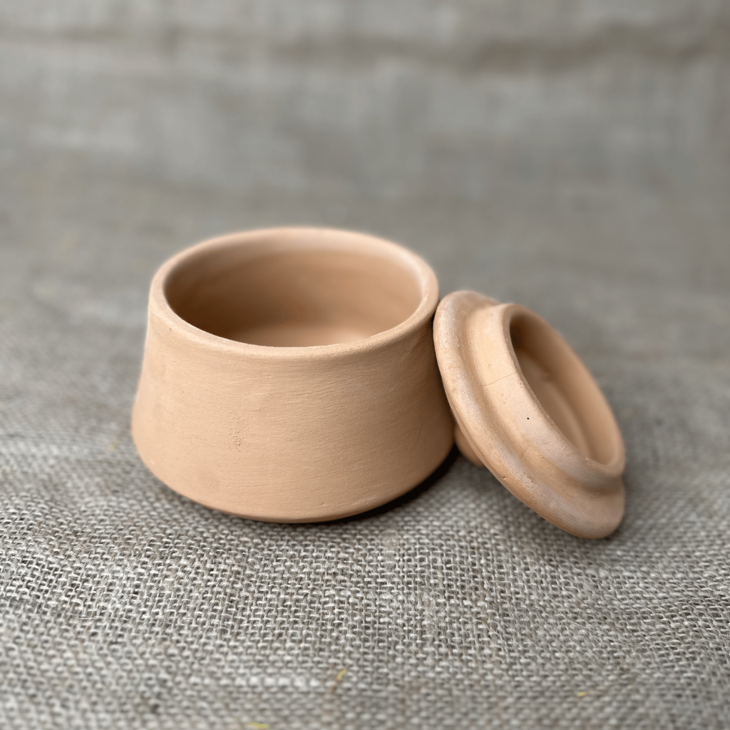 Clay Handi