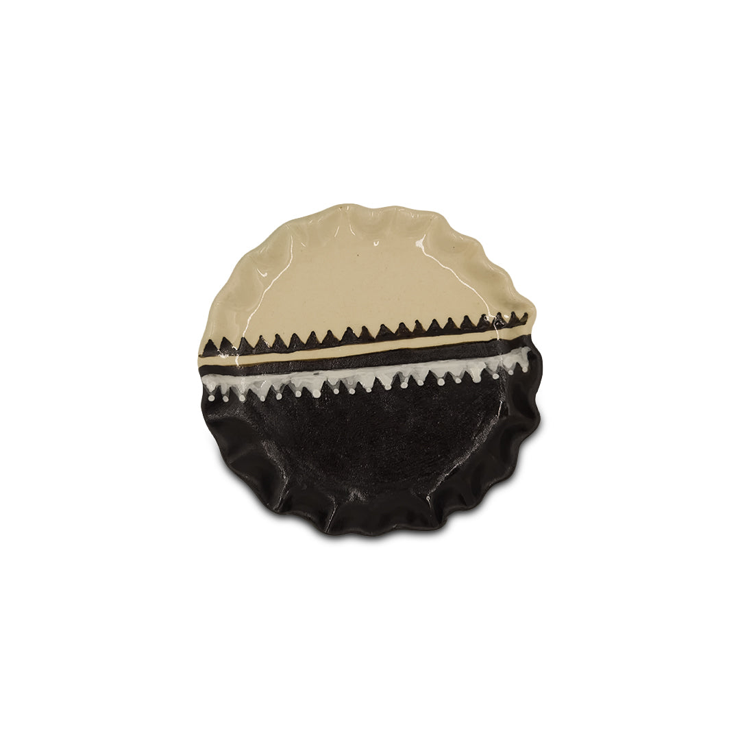 Two-Tone Scalloped Ceramic small Plate