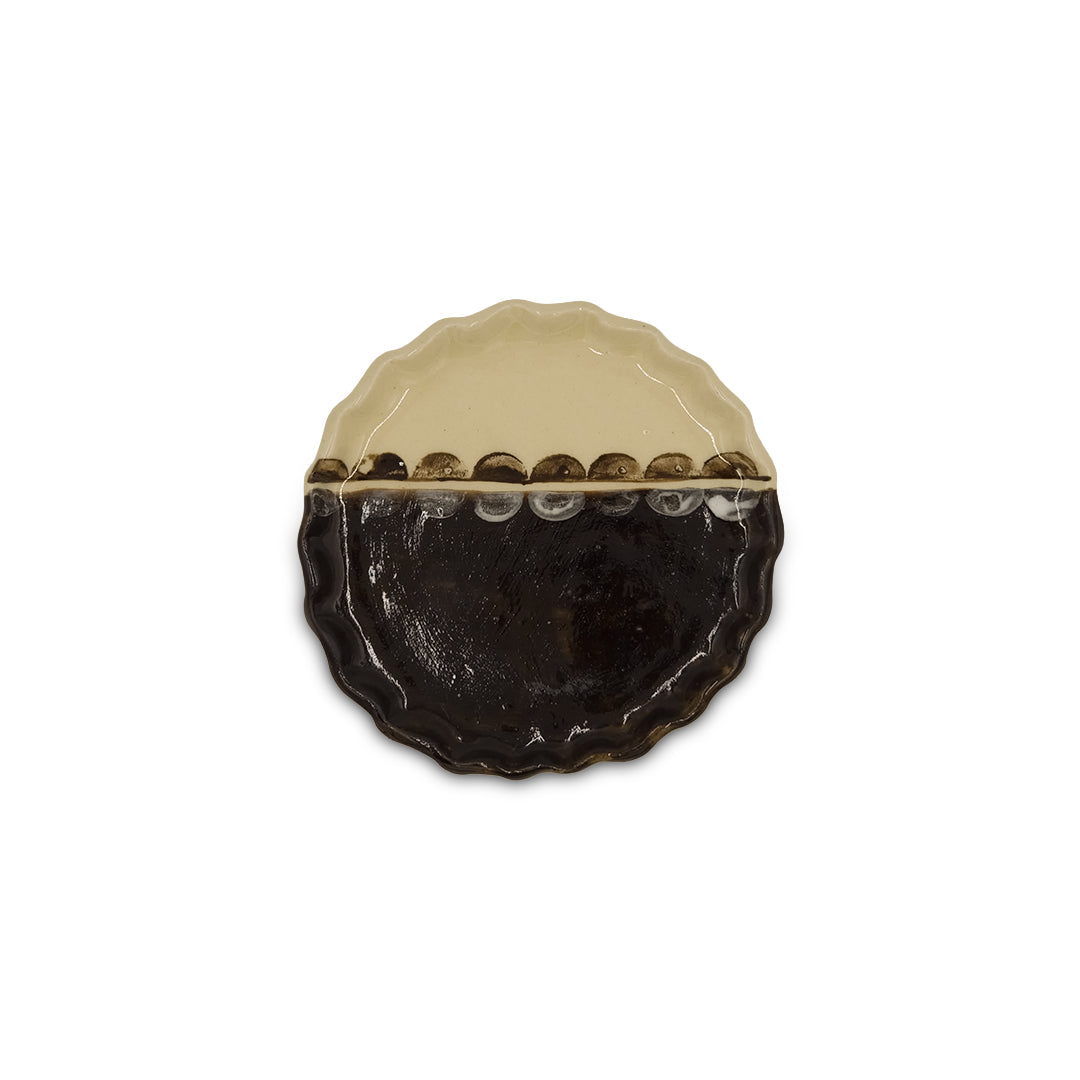 Two-Tone Scalloped Ceramic small Plate